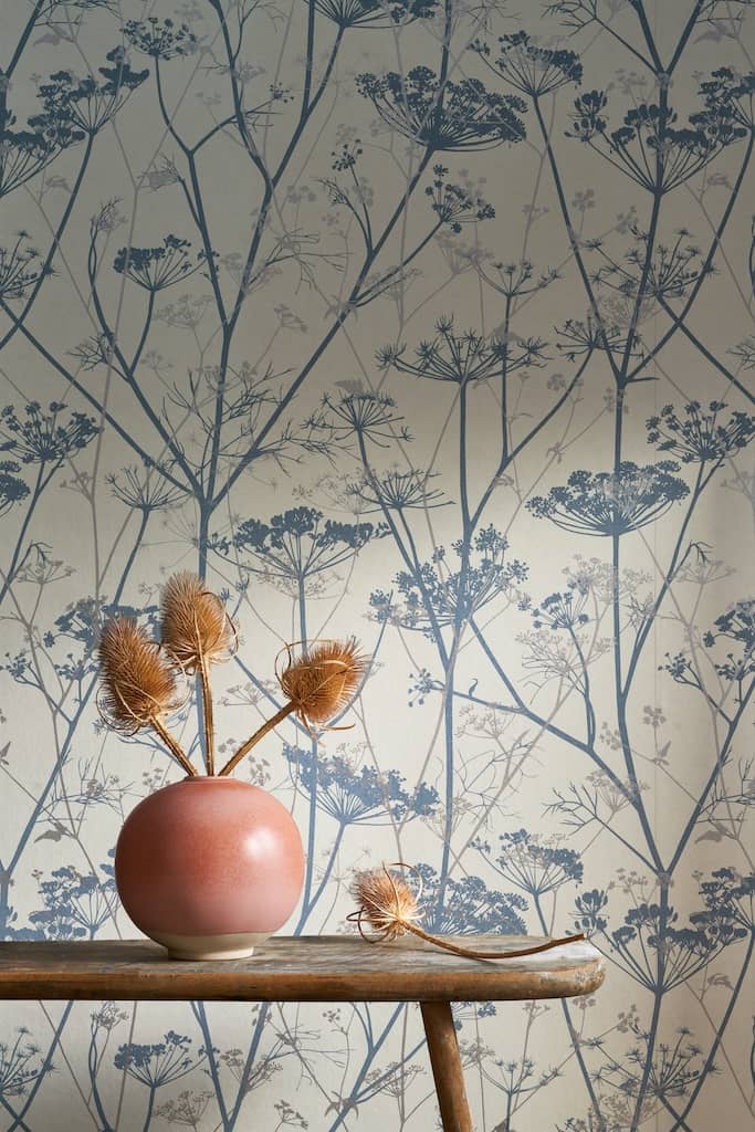 - Clarissa Hulse Wild Chervil Dove & Silver Wallpaper - 120383 - Decor Warehouse
