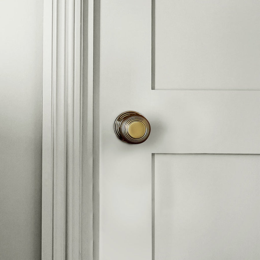 - William Morris At Home Gallery Emulsion Cotton Weft 2.5L - 124278 - Decor Warehouse