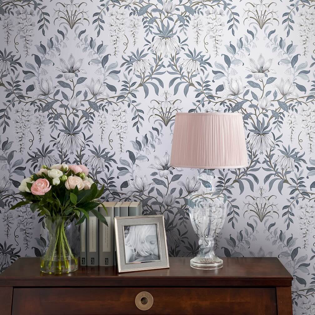 Laura Ashley Parterre Off White Wallpaper