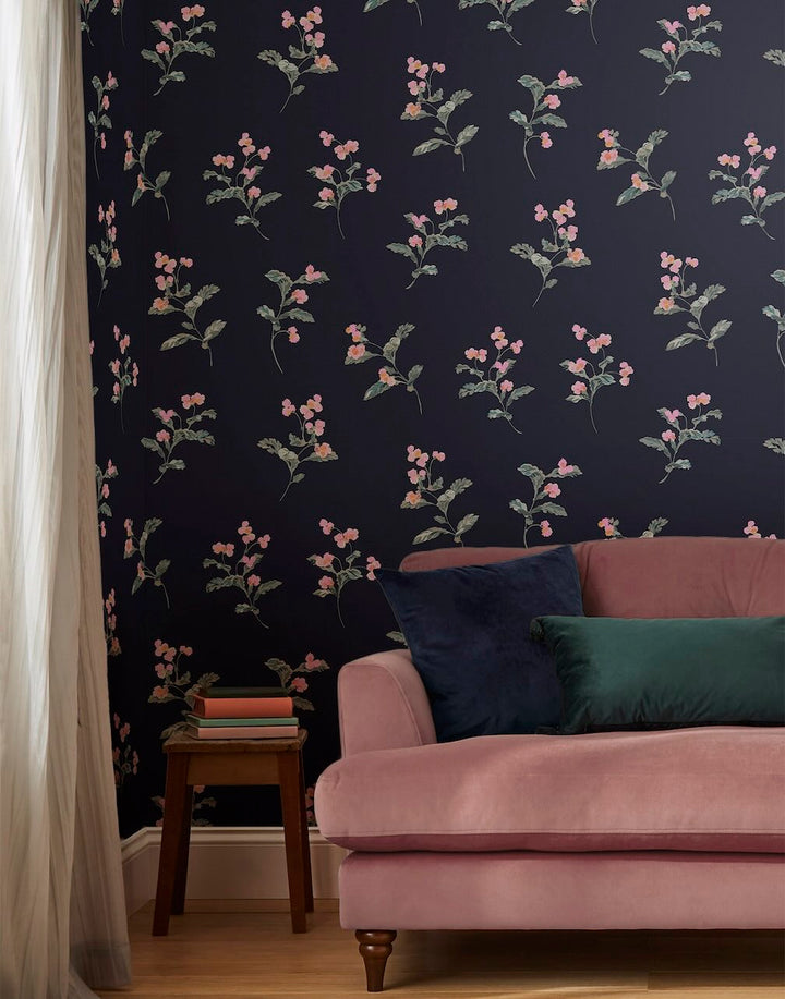 Joules Swanton Floral Midnight Navy wallpaper