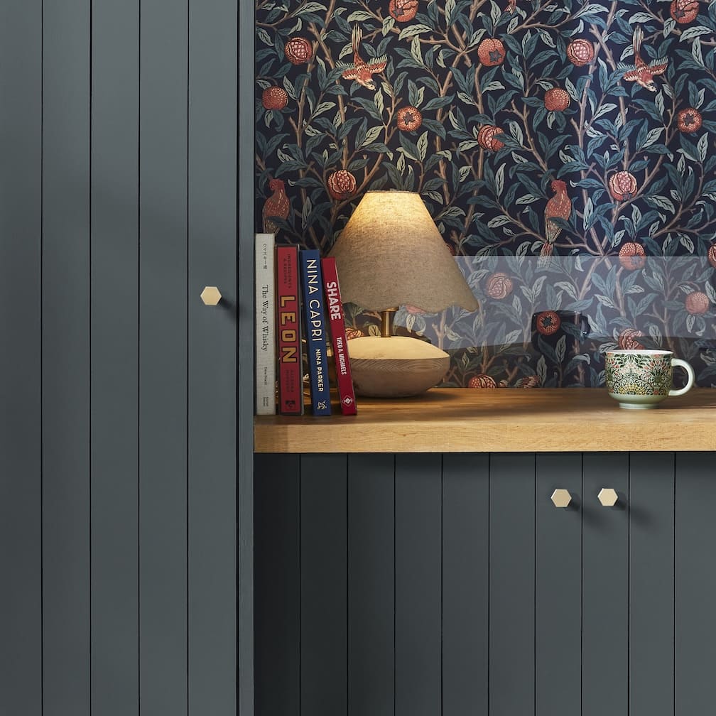 William Morris At Home Gallery Emulsion Blotted Blue 2.5L
