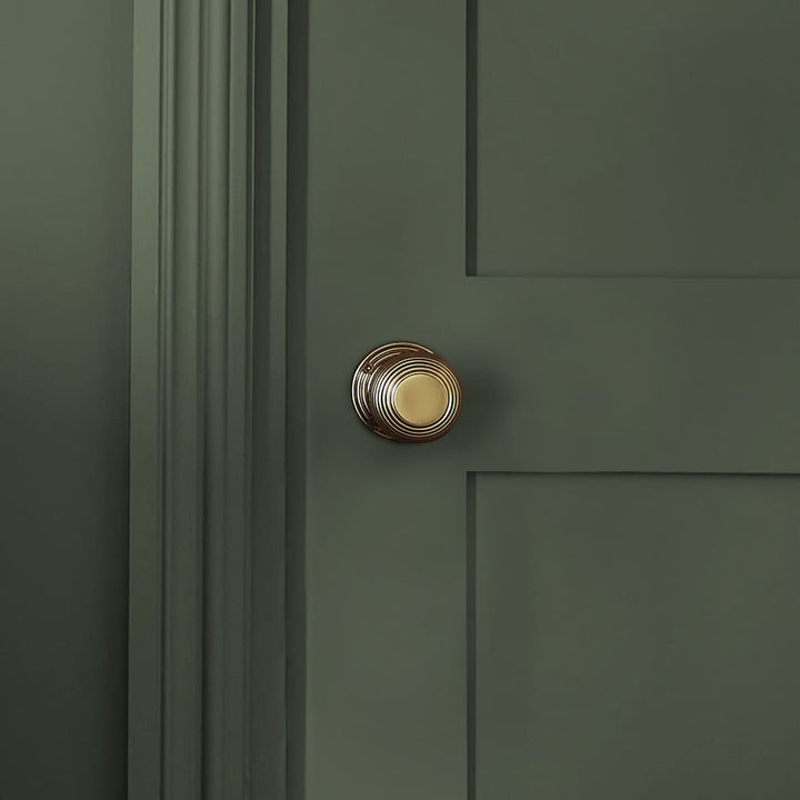 William Morris At Home Gallery Emulsion Olive Character 2.5L