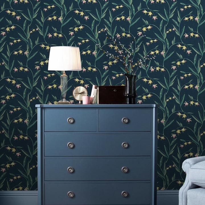 Laura Ashley Fulwell Fushsia Midnight Seaspray Wallpaper