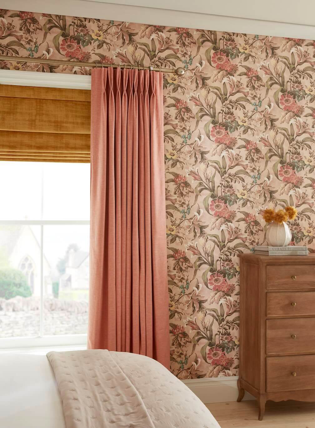 Graham & Brown Lys Whispering Rose Wallpaper