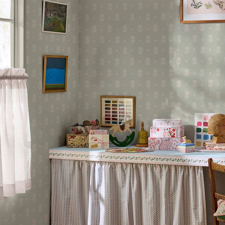 Cath Kidston Spitalfield Bunches Sage Wallpaper