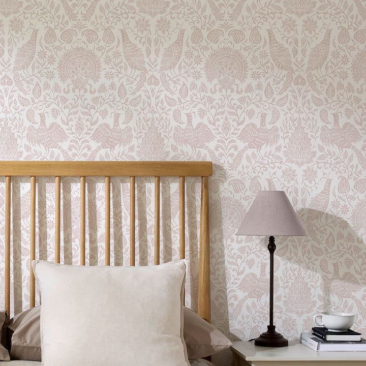 Superfresco Easy Wren Pink Wallpaper