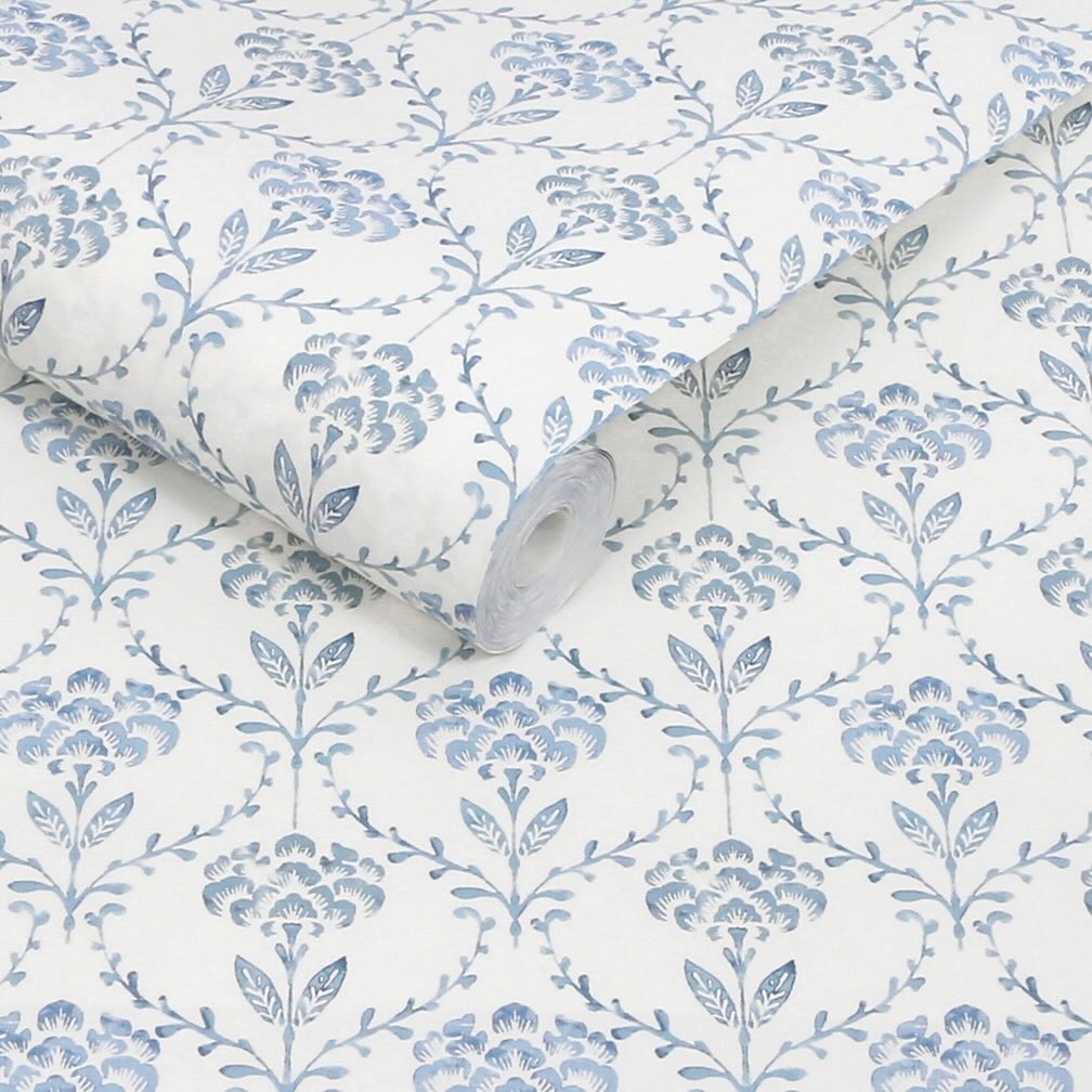 Martha Stewart Chateau Fleur Porcelain Blue Wallpaper