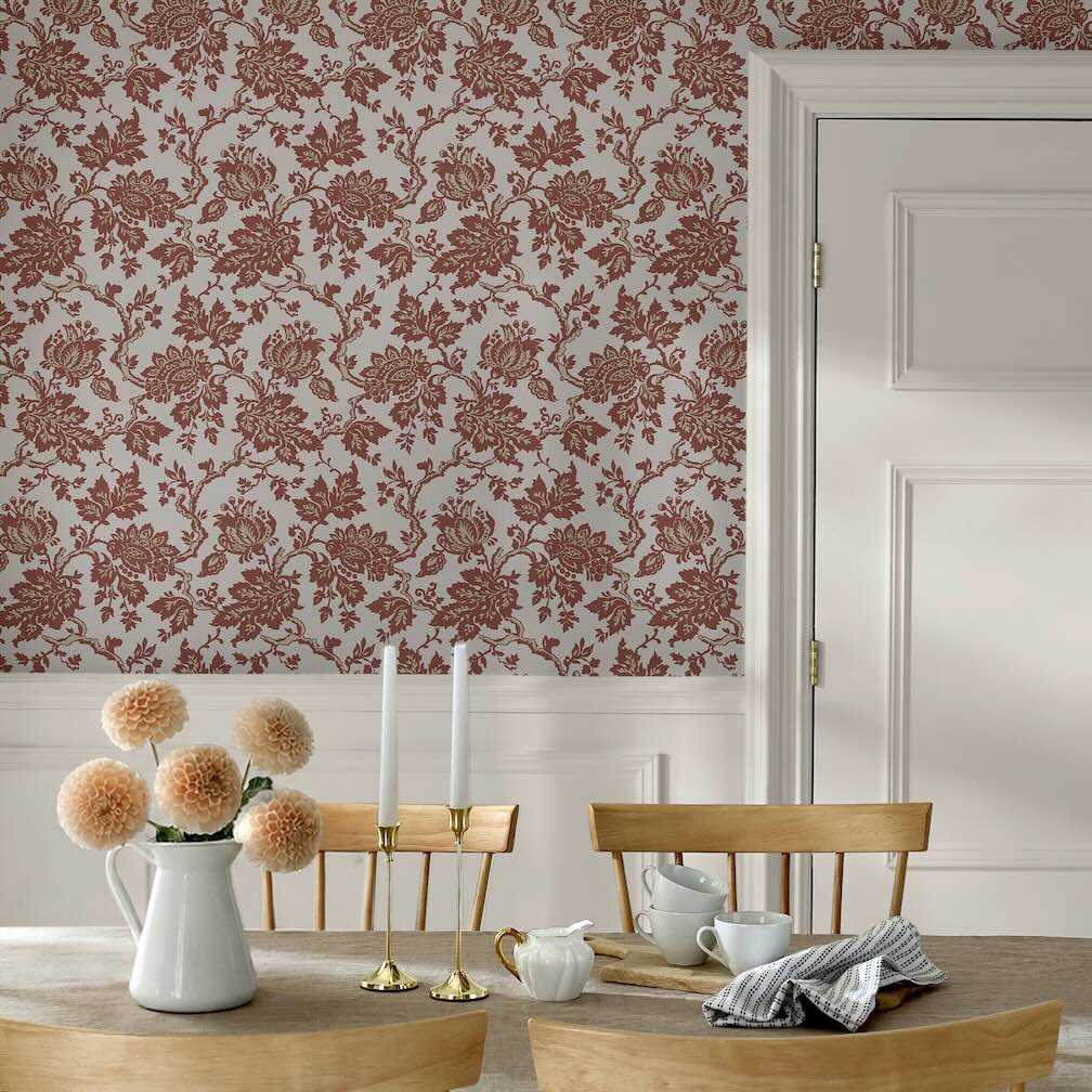 Martha Stewart Jacobean Russet Wallpaper