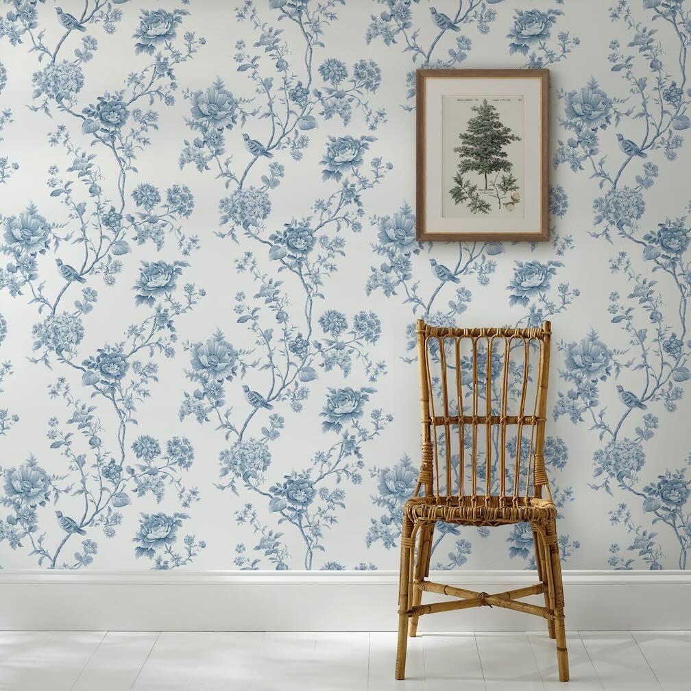 Martha Stewart Floral Vine Porcelain Blue Wallpaper