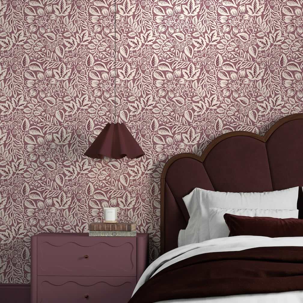 Superfresco Easy Rustling Leaves Plum Wallpaper