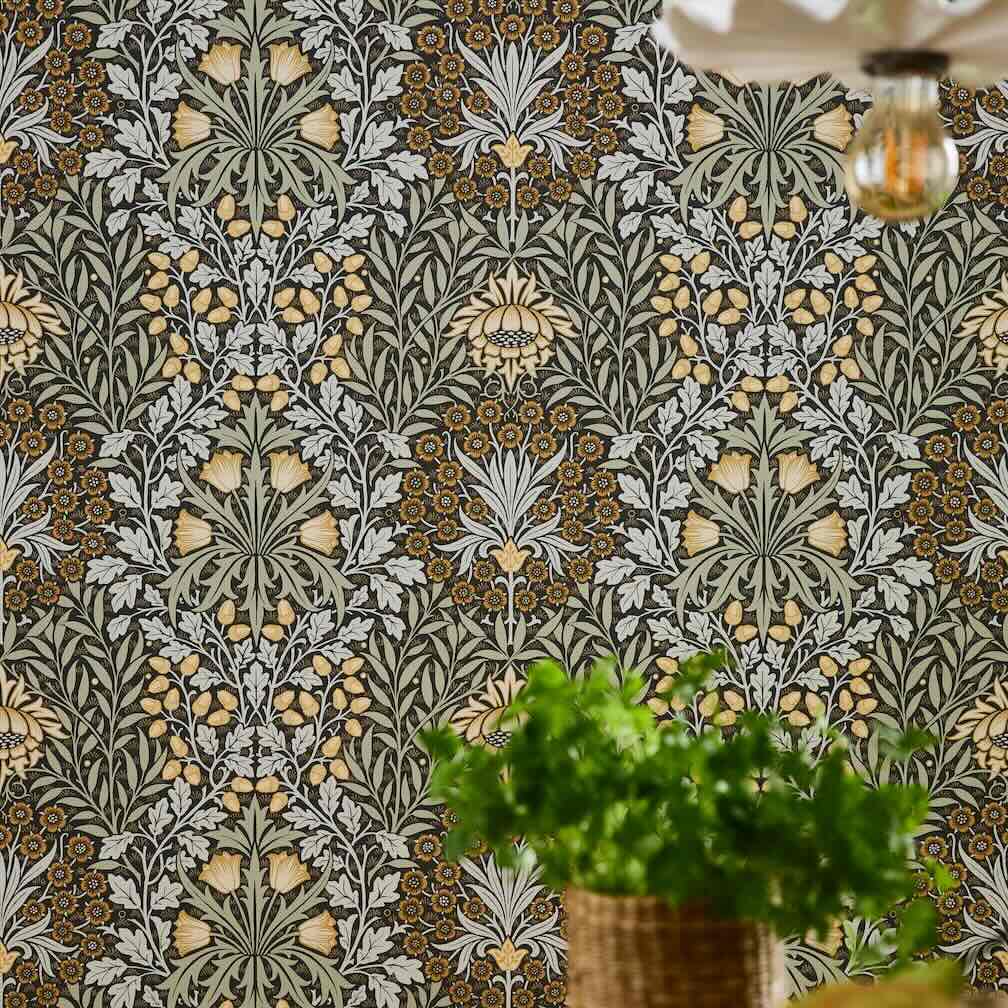 William Morris Oak & Willow Charcoal Wallpaper