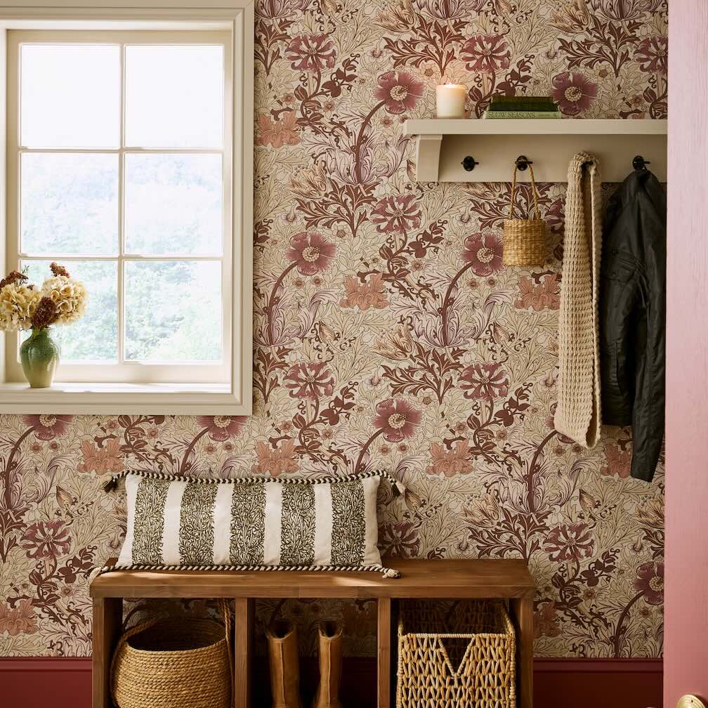 William Morris Compton Sienna Wallpaper