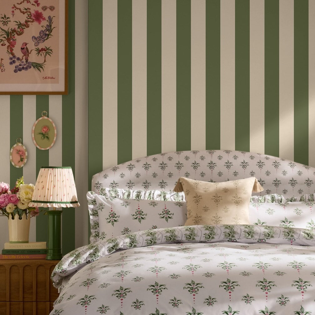 Cath Kidston Canopy Stripe Vintage Green Wallpaper