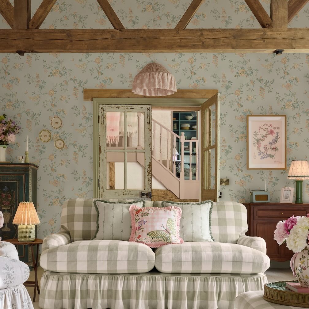 Cath Kidston Birds and Roses Sage Wallpaper