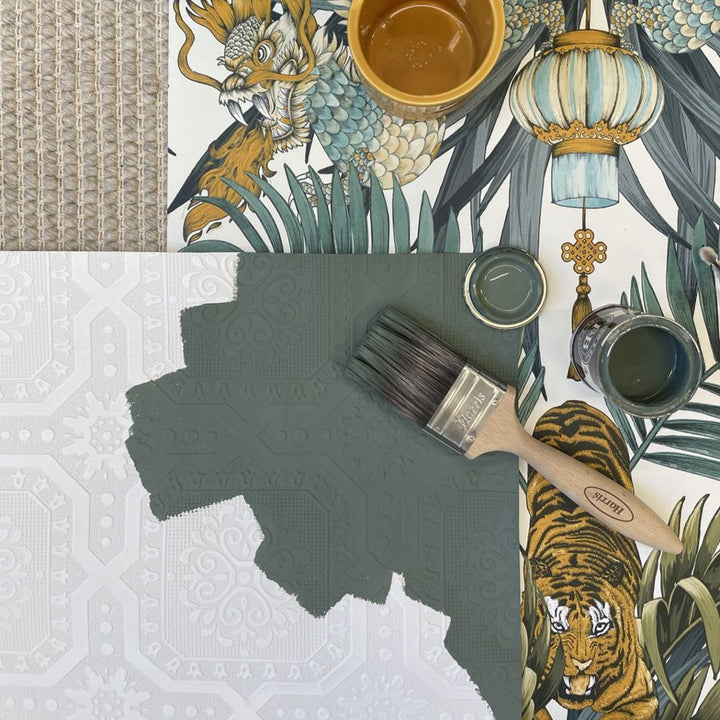 Belgravia Chatsworth White Textured Wallpaper