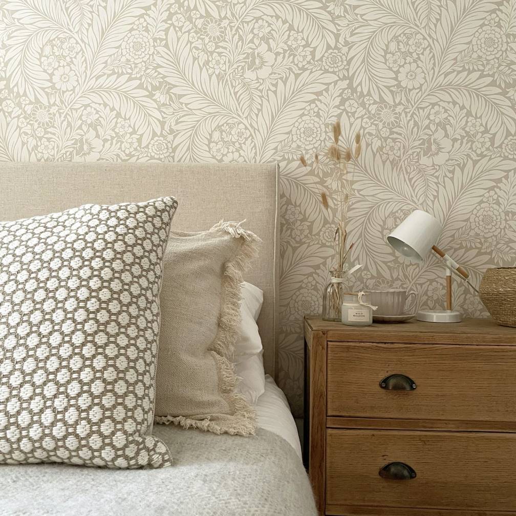 Belgravia Florence Natural Wallpaper