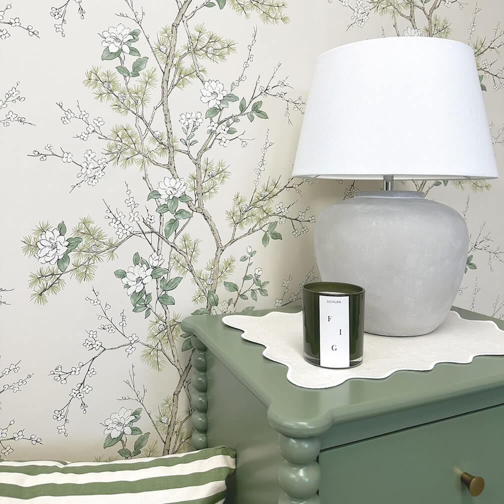 Belgravia Bridget Floral Cream Wallpaper