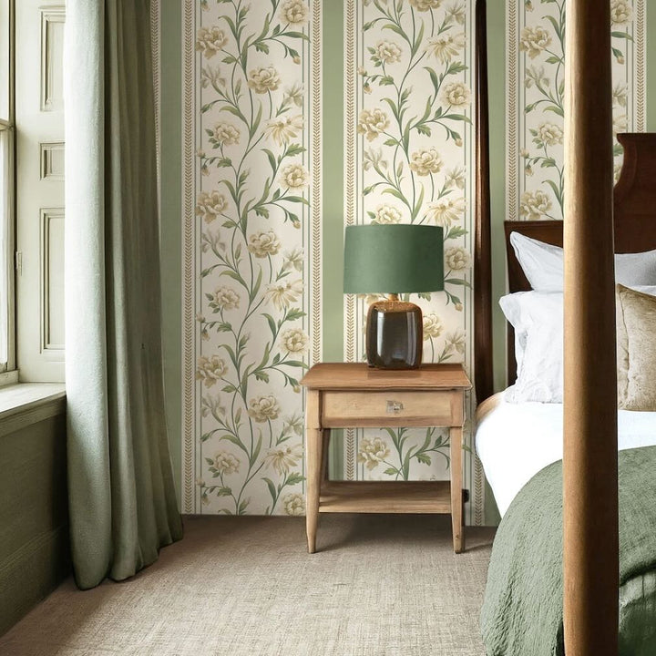 Belgravia Raya Cream Wallpaper