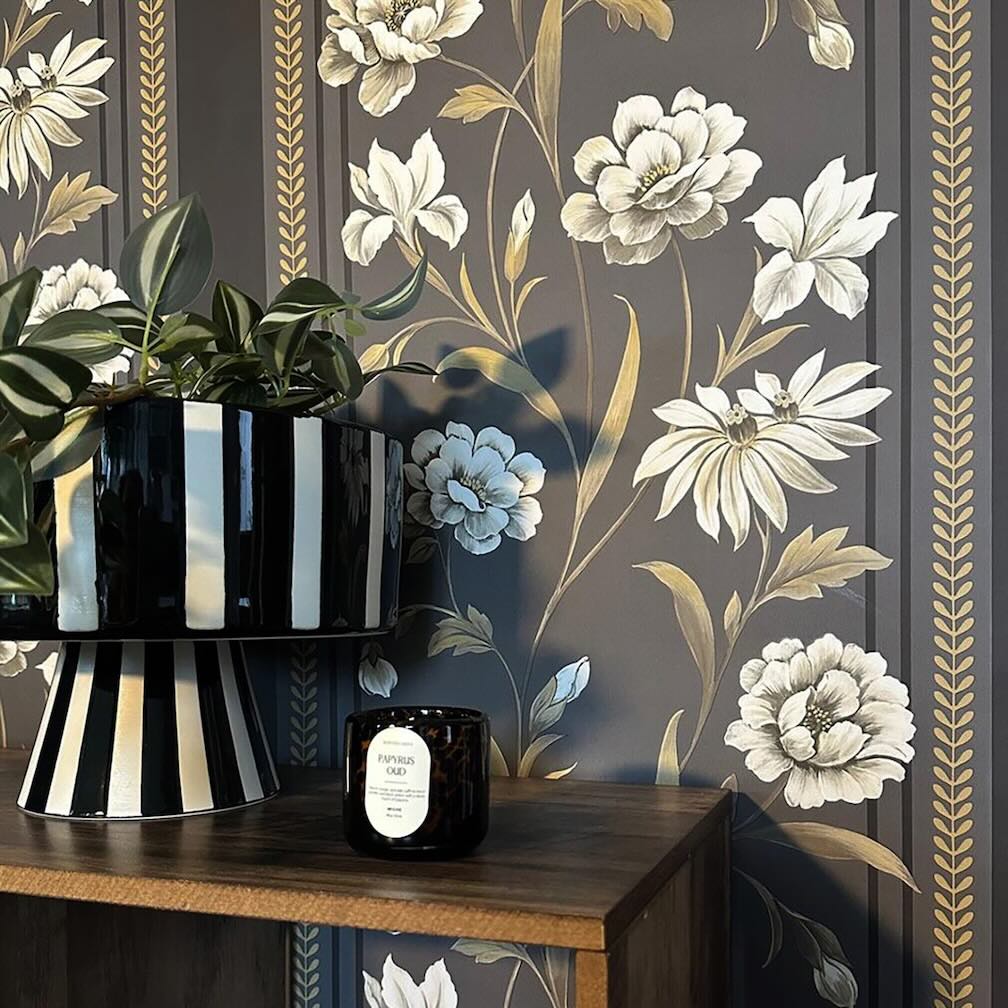 Belgravia Raya Dark Neutral Wallpaper