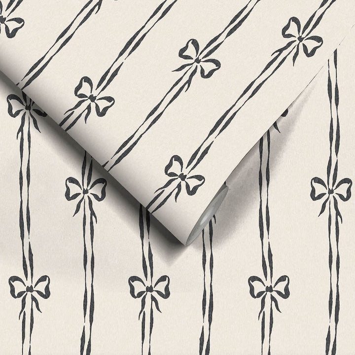 Woodchip & Magnolia Bow Peep Charcoal Wallpaper