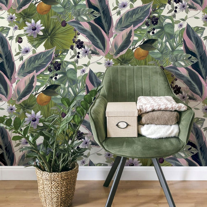 Arthouse Passion Flower White Wallpaper - 921704