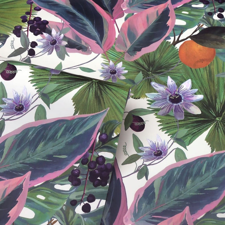 Arthouse Passion Flower White Wallpaper - 921704
