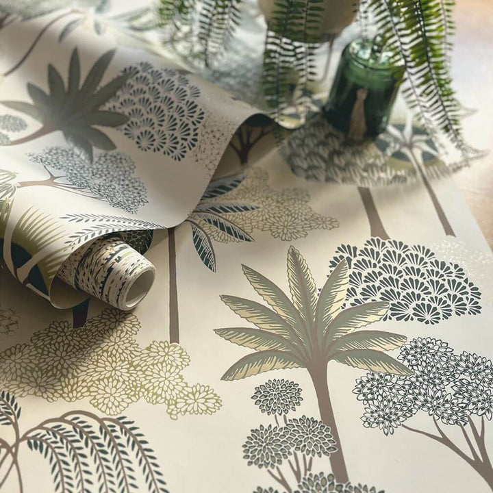 Belgravia Akiko Floral Green Wallpaper - 2331