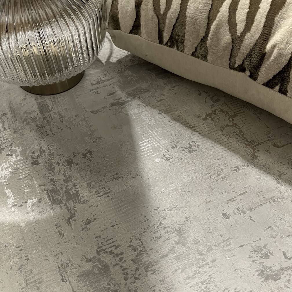 Belgravia Plaster Texture Cream & Grey Wallpaper - 2315