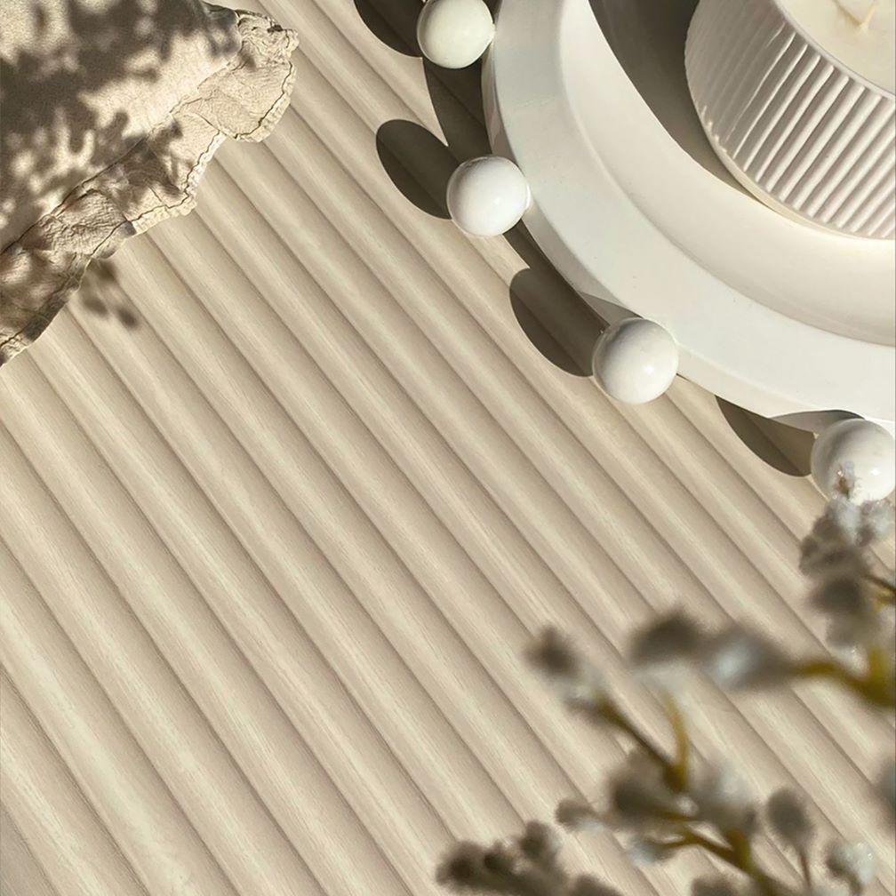 Belgravia Ribbed Wood Cream Wallpaper -