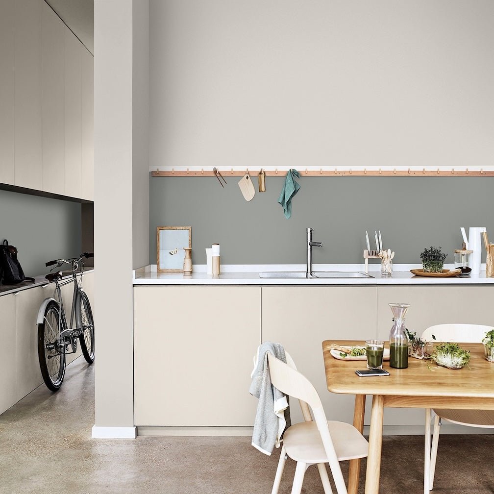 Dulux Easycare Kitchen Split Stone Washable Matt Paint 2.5L - 5010212615676