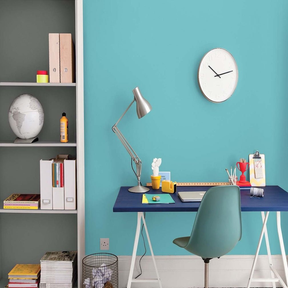 Dulux Easycare Washable Matt Suspense Paint 2.5L - 5010212642832