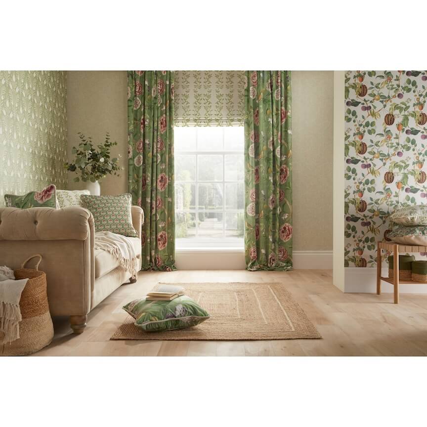 - Esselle Heritage Tulip Spring Green Wallpaper - 100026EH - Decor Warehouse