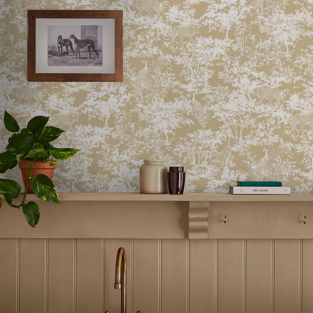 128947 - Joules - Joules Animal Forest Print Gold Wallpaper - Decor Warehouse