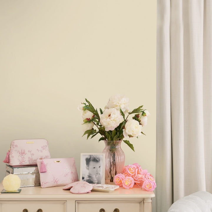  - Laura Ashley Eggshell - Primrose White - 750ml - 113793 - Decor Warehouse