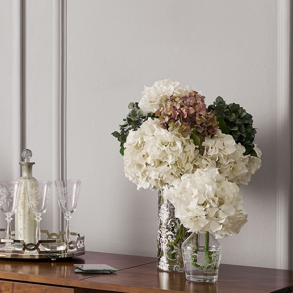 - Laura Ashley Eggshell - Sugared Grey White - 750ml - 113819 - Decor Warehouse