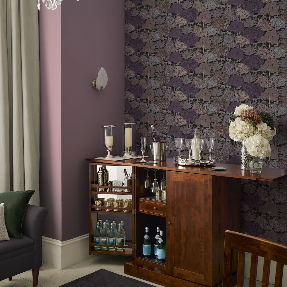 Laura Ashley Garwood Grove Violet Grey Wallpaper - 121087