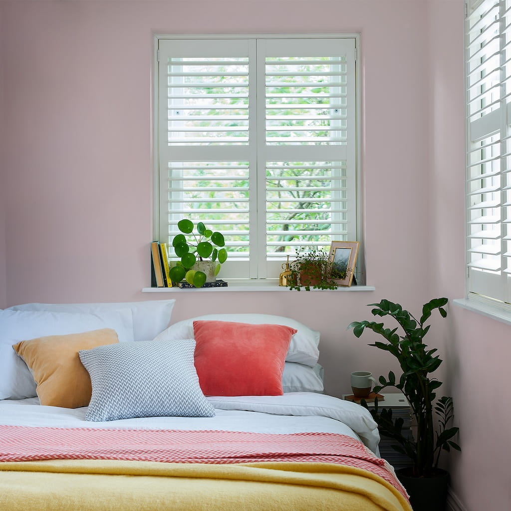 - Laura Ashley Matt Emulsion Paint - Blush - 2.5L - 113711 - Decor Warehouse