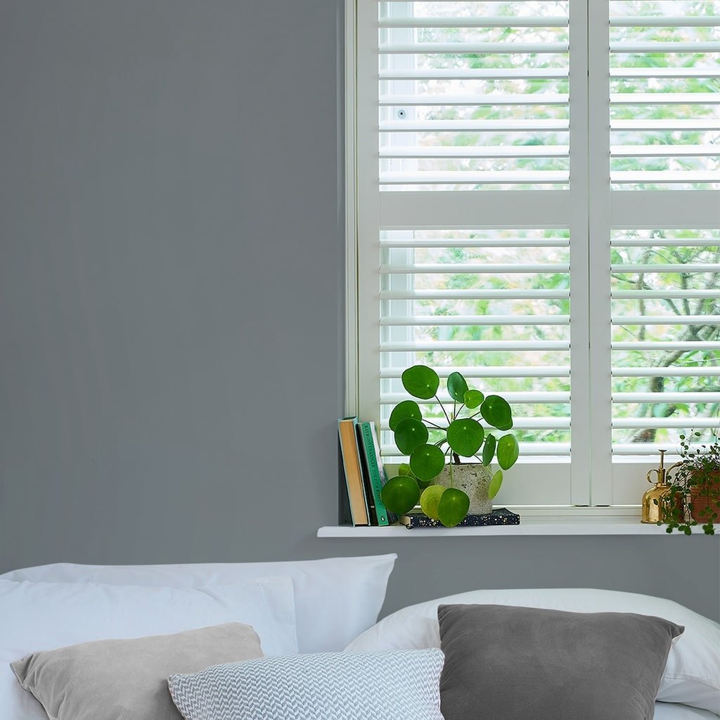 - Laura Ashley Matt Emulsion Paint - Dark Slate - 2.5L - 113685 - Decor Warehouse