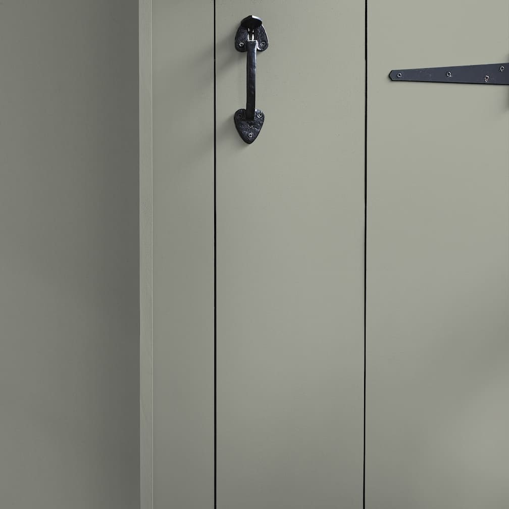 - William Morris At Home Gallery Emulsion Crumbled Sage 2.5L - 124310 - Decor Warehouse