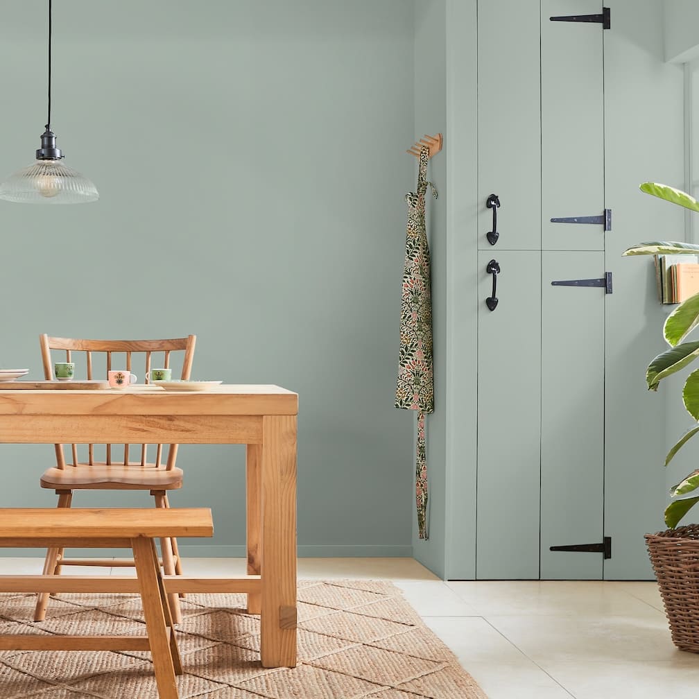 - William Morris At Home Gallery Emulsion Ocean Edge 2.5L - 124309 - Decor Warehouse