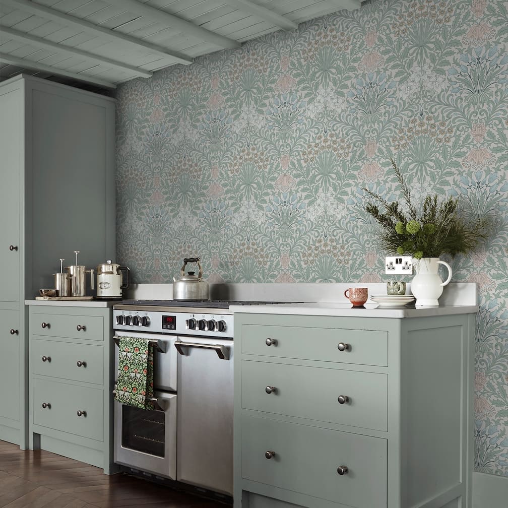 William Morris Garden Cottage Blues Wallpaper - 140496