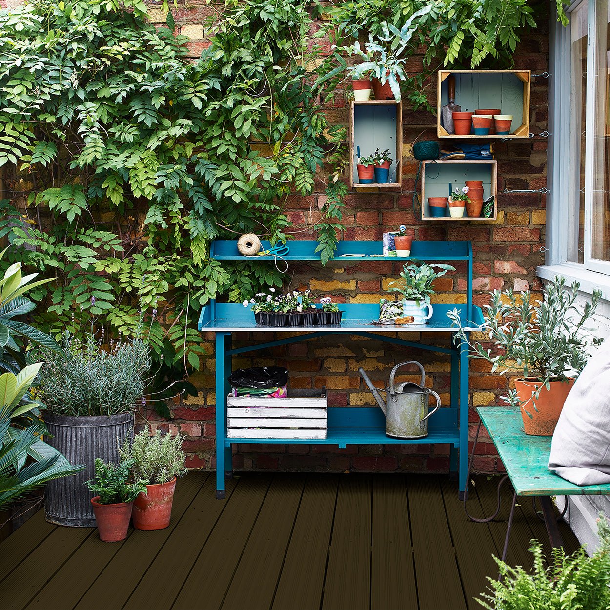 - Cuprinol Anti - Slip Decking Stain 2.5L - Cedar Fall - 5092617 - Decor Warehouse