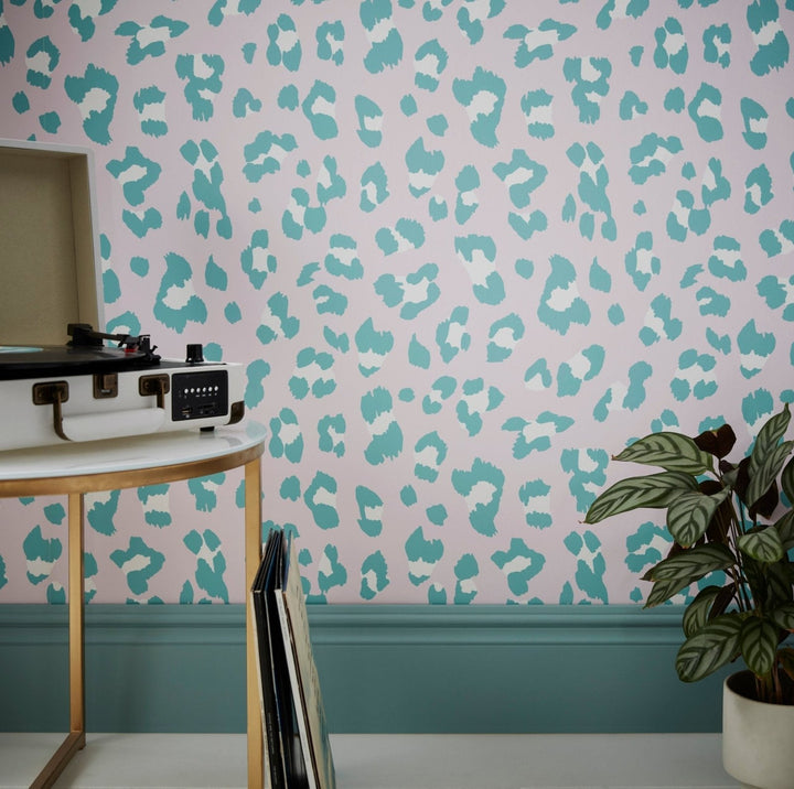  - Envy Big Cat Bubblegum Wallpaper - 118725 - Decor Warehouse