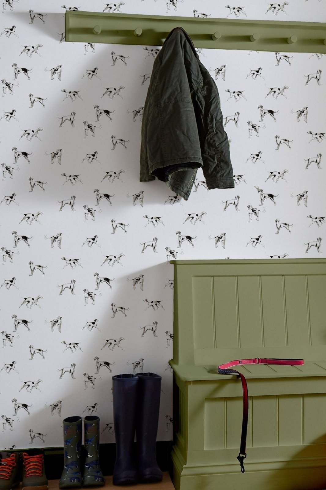 118559-Graham & Brown-Joules - Sketchy dogs CreÃÄme Wallpaper-Decor Warehouse