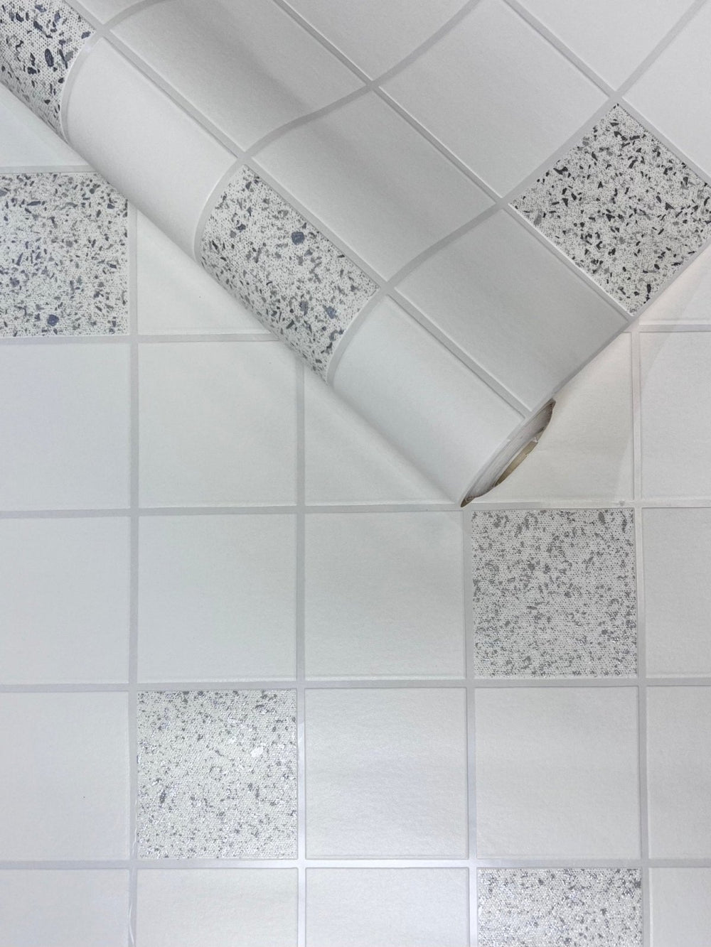 89131-DecorWarehouse-White and Silver Tiles Wallpaper-Decor Warehouse
